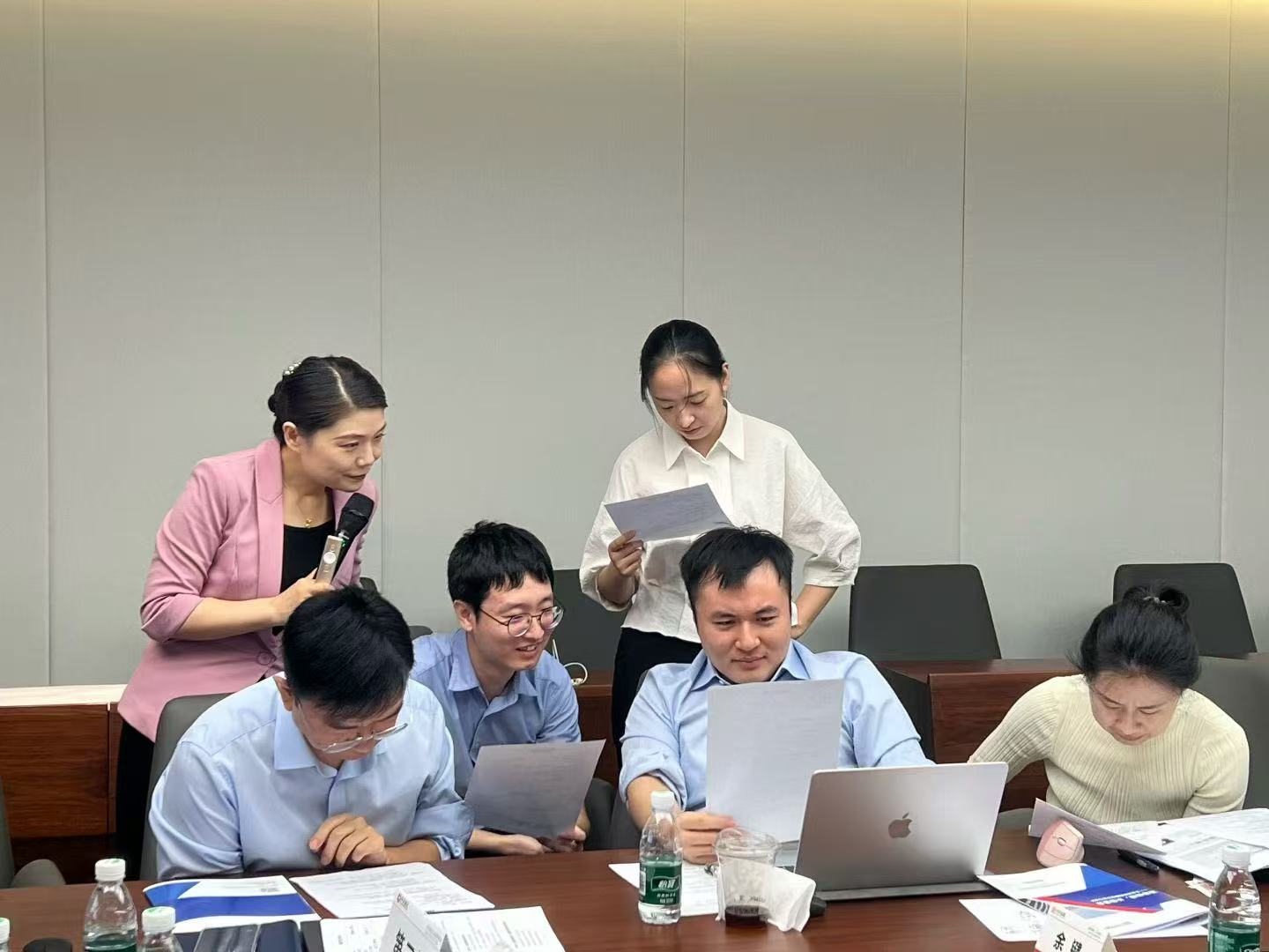 9月23日 黄俊敏老师为前海兴邦金融租赁公司内训师进行《课程设计与开发》授课