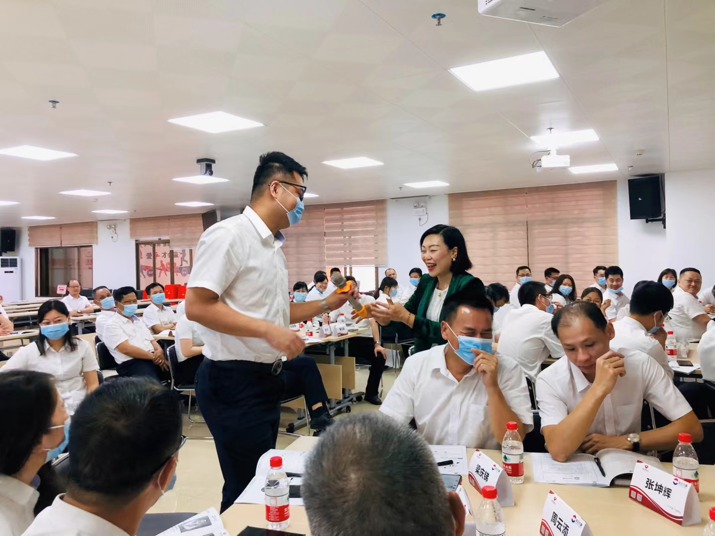 【倪莉老师】5月10日为惠东农商行分享《银行网点产能提升策略》课程圆满结束！