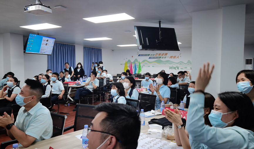 李艳萍老师2022年5月10-11日在东莞邮政讲授《开放银行场景打造与活动策划》与《开期缴保险销售》