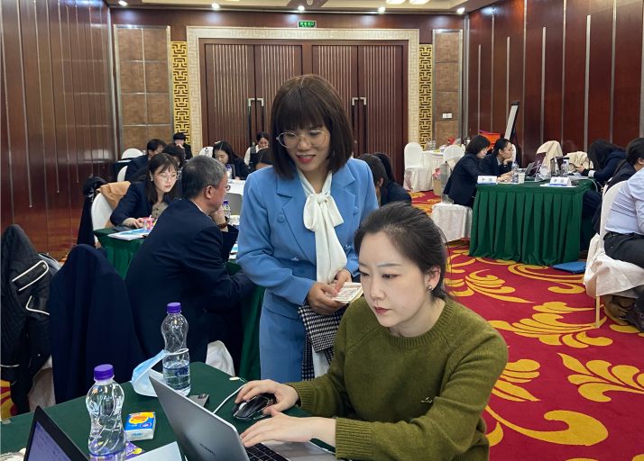 刘平利老师2021年10月21-22在沈阳人寿保险公司讲授《职场四剑客-办公效能提升培训班》第一期